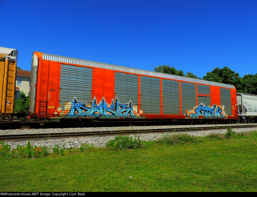 TTGX 693212 - BNSF 26928